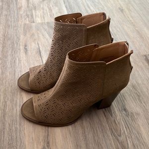 Peep Toe Heel Boot